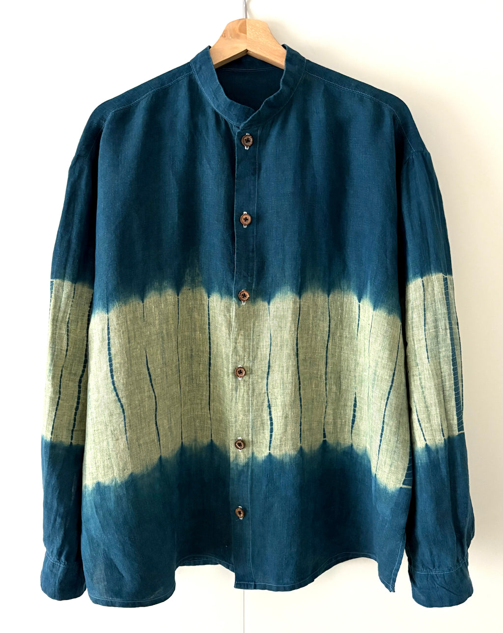 Green cross Irish linen shirt dyed with organic indigo Men's Large  image 3