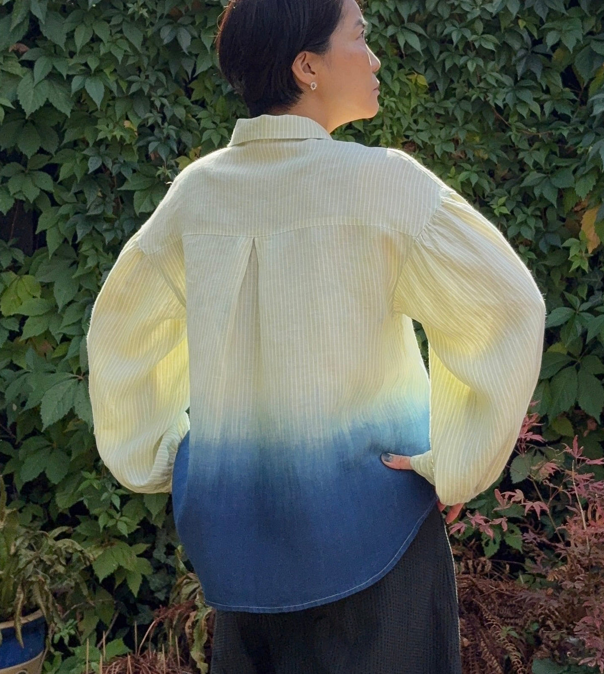 SEIHA 清波 - stillness - Lime Green stripe Irish linen blouse dyed with organic indigo