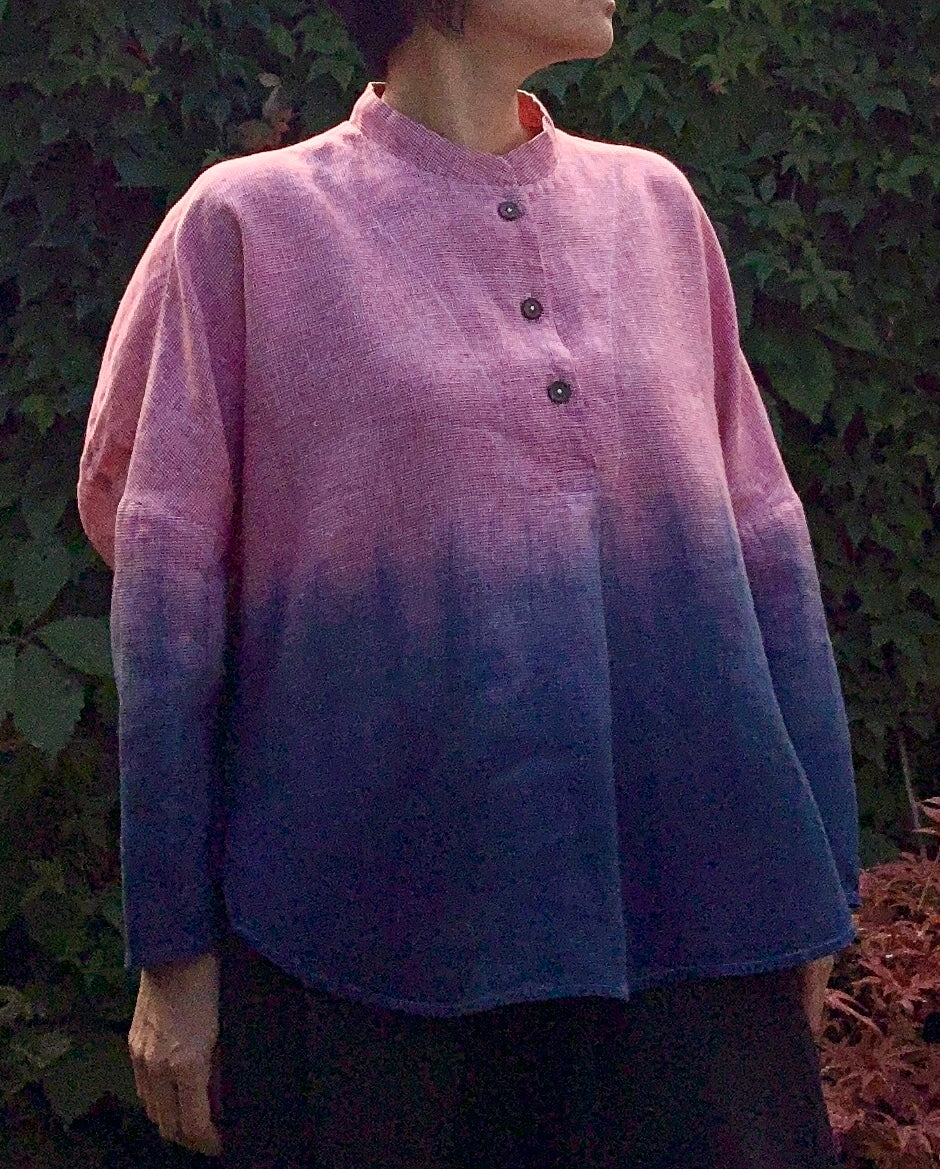 Akafuji 赤富士 - Red dogtooth checked Irish linen pullover dyed with organic indigo