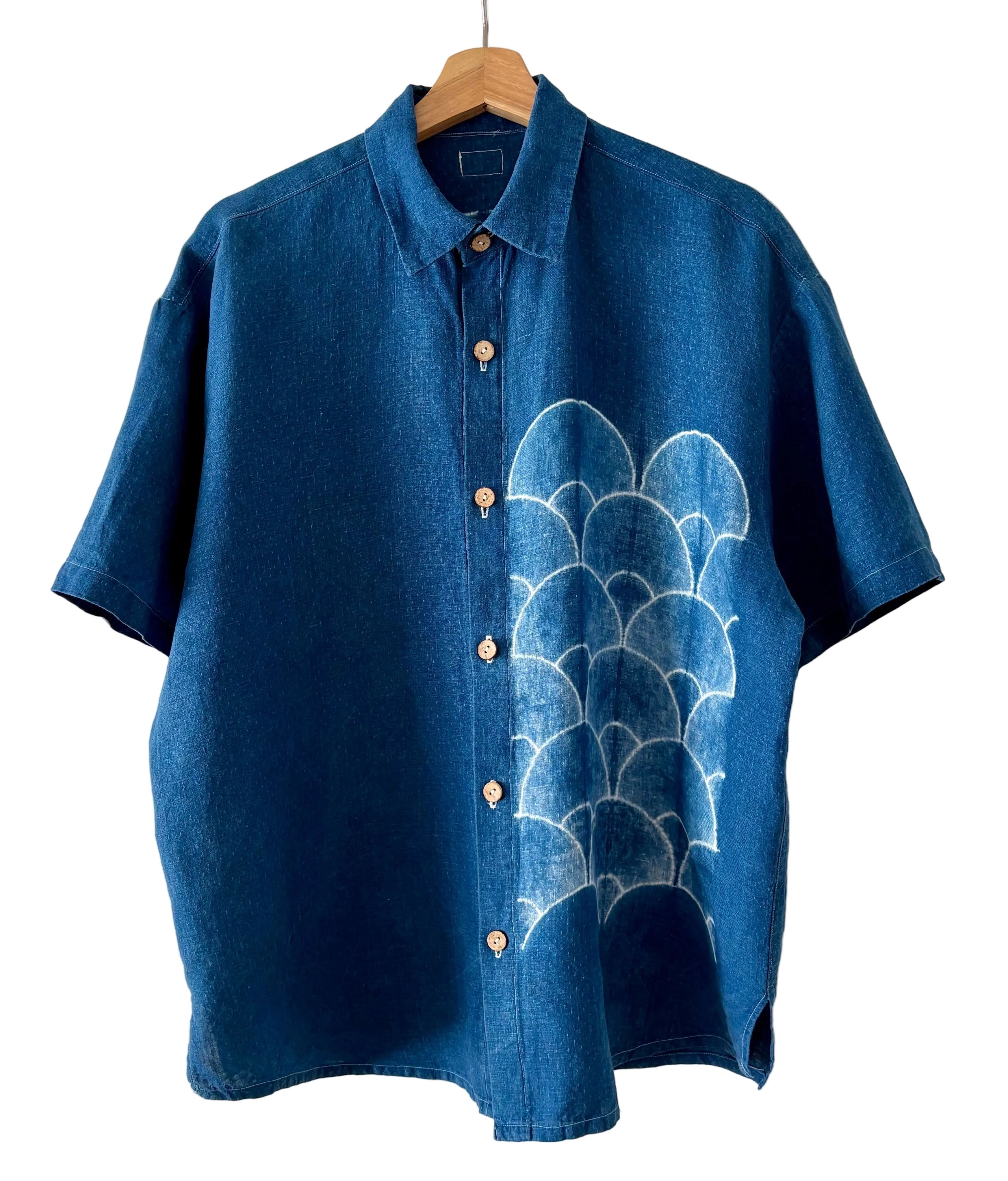 Irish linen half sleeve shirt hand shibori dyed with organic indigo - Seigaiha - wave