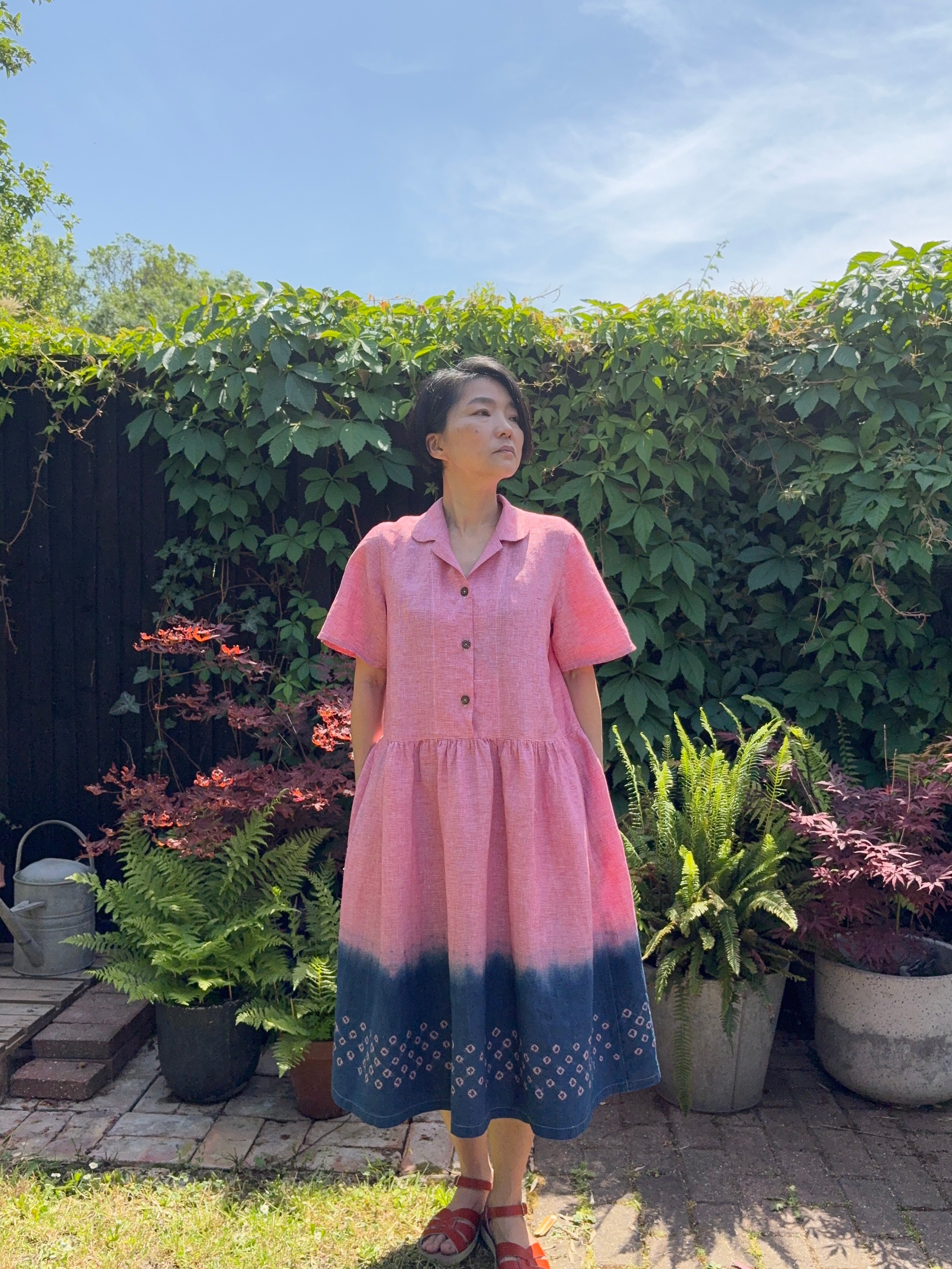 Red dogtooth check Irish linen half sleeve dress with open collar, dyed with organic indigo