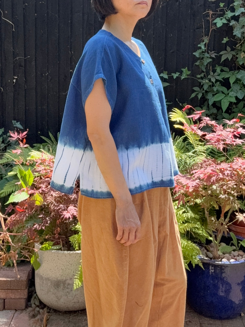 Irish linen pullover shibori dyed with indigo image 3